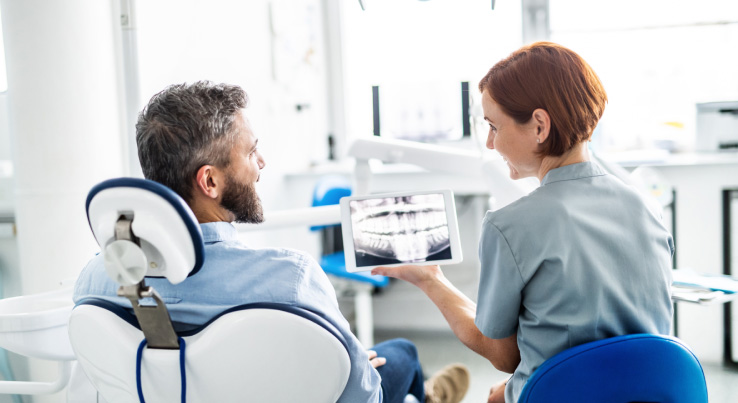 kid on dentist